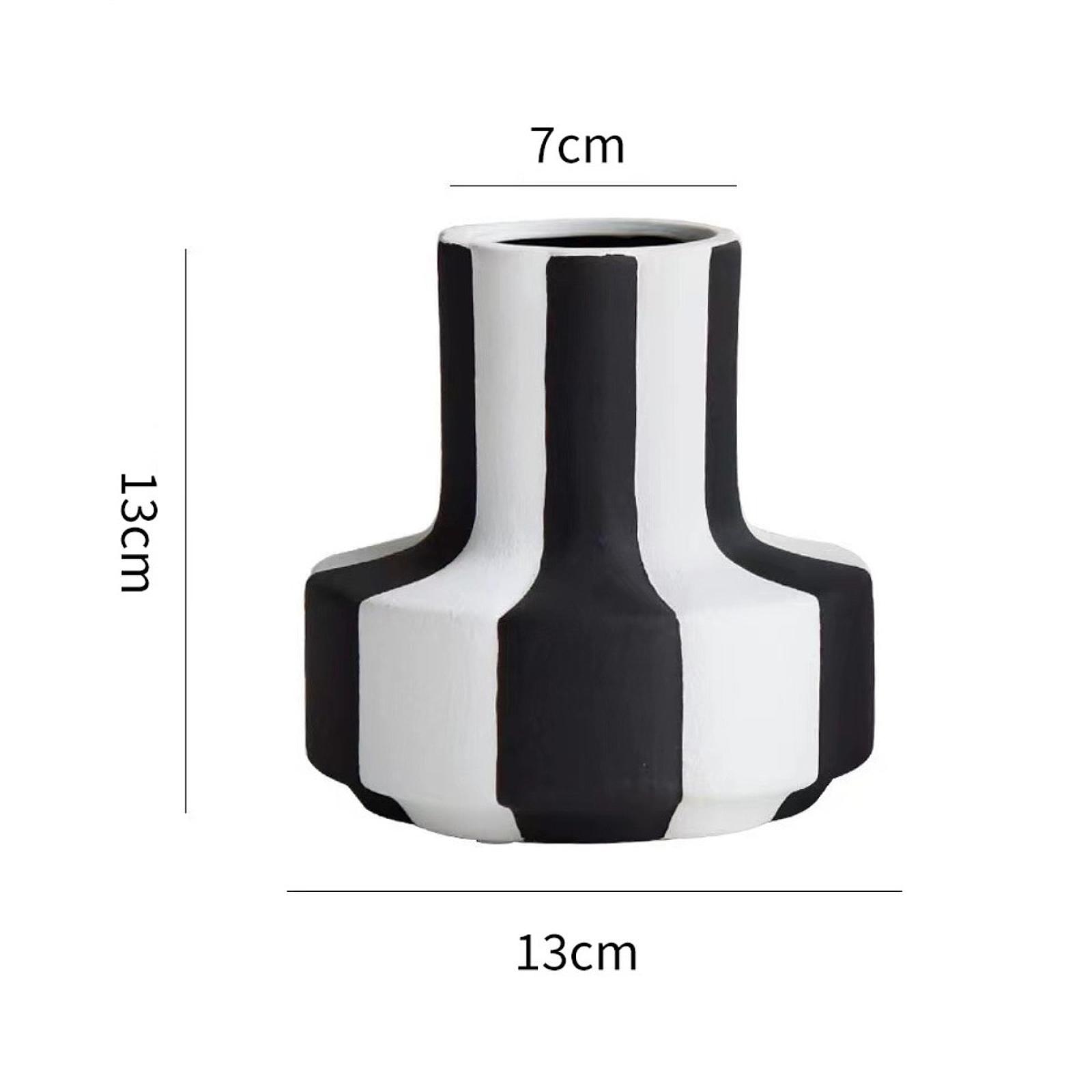 Desk Setup Minimalist - Elegante zwart-wit gestreepte plantenpot minimalistische bloempot
